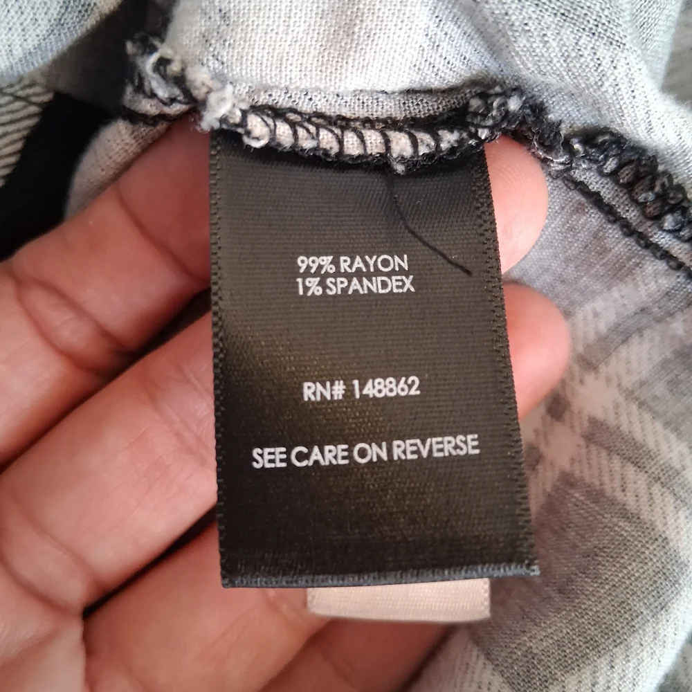 TORRID SIZE 00 Black & Cream Plaid Button-Front Shirt - Picture 5 of 7